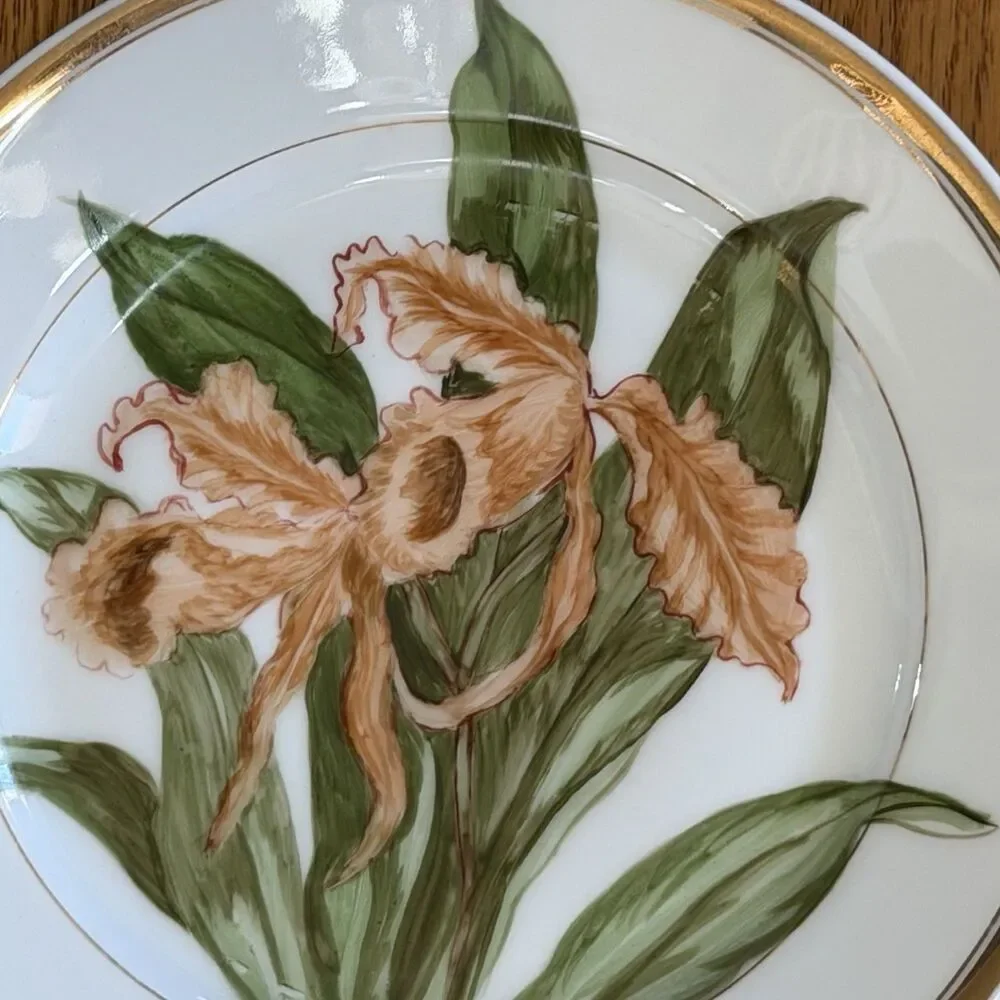 Set Of 4 Vintage Hand Painted ORCHID Plates Gold Border Porcelain 8 1/4”